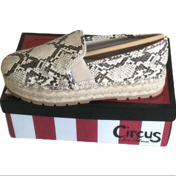 NWT Circus by Sam Edelman Cora snakeprt  size 9M - Picture 1 of 5